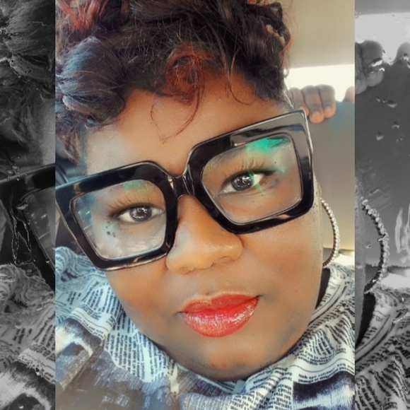 Meet your Posher, Sherika - Picture 1 of 1